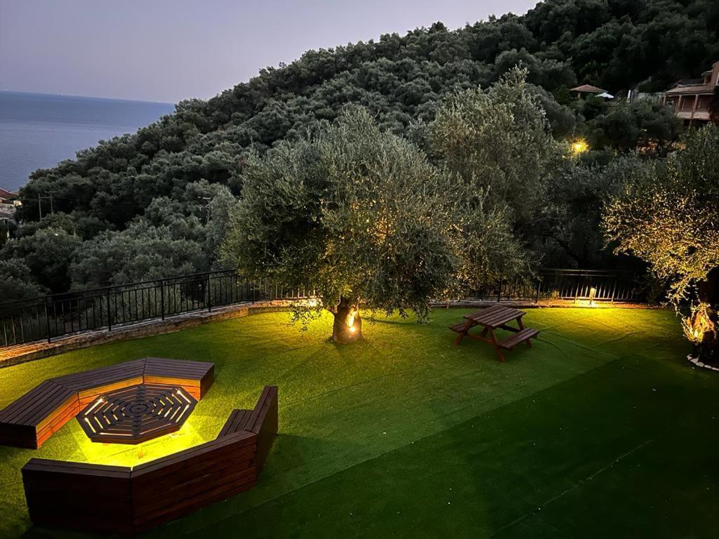 Silent Bay Apartments Katávolos Exteriör bild